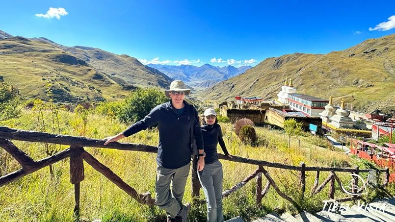 follow stairway to drak yerpa monastery