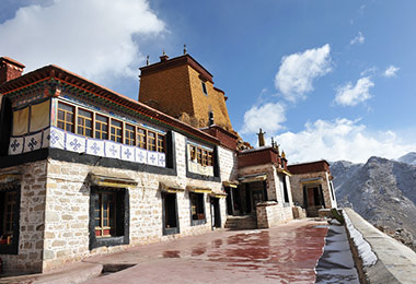 Spectacular view of Pubjoi Monastery