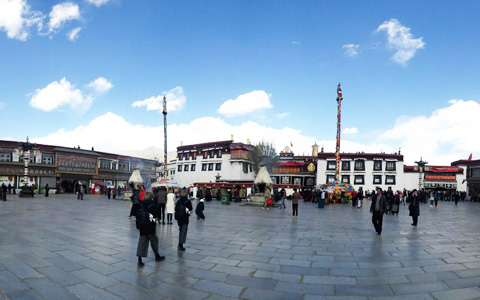 Barkhor Street/Kora in Lhasa, Tibet