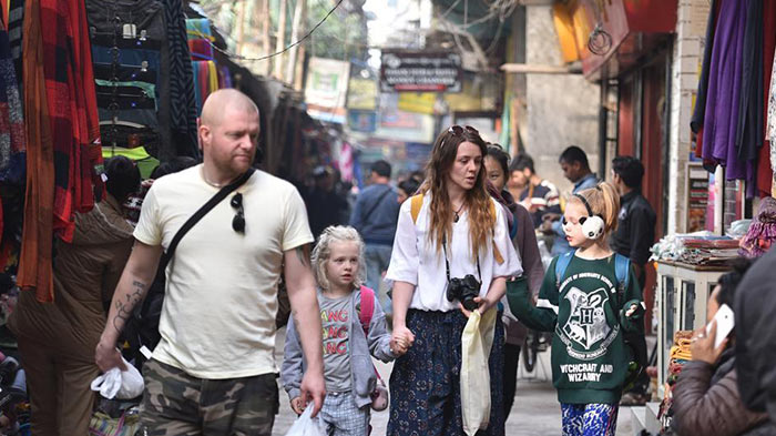 Shopping Lhasa