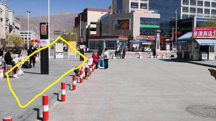  Waiting area in front of Lhasa Railway Station 