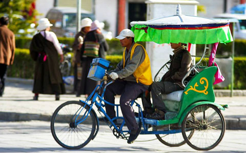 Lhasa Transportation: How to Travel Easily in Lhasa and Beyond