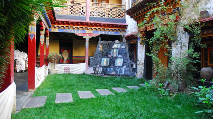 Lingtsang Boutique Hotel