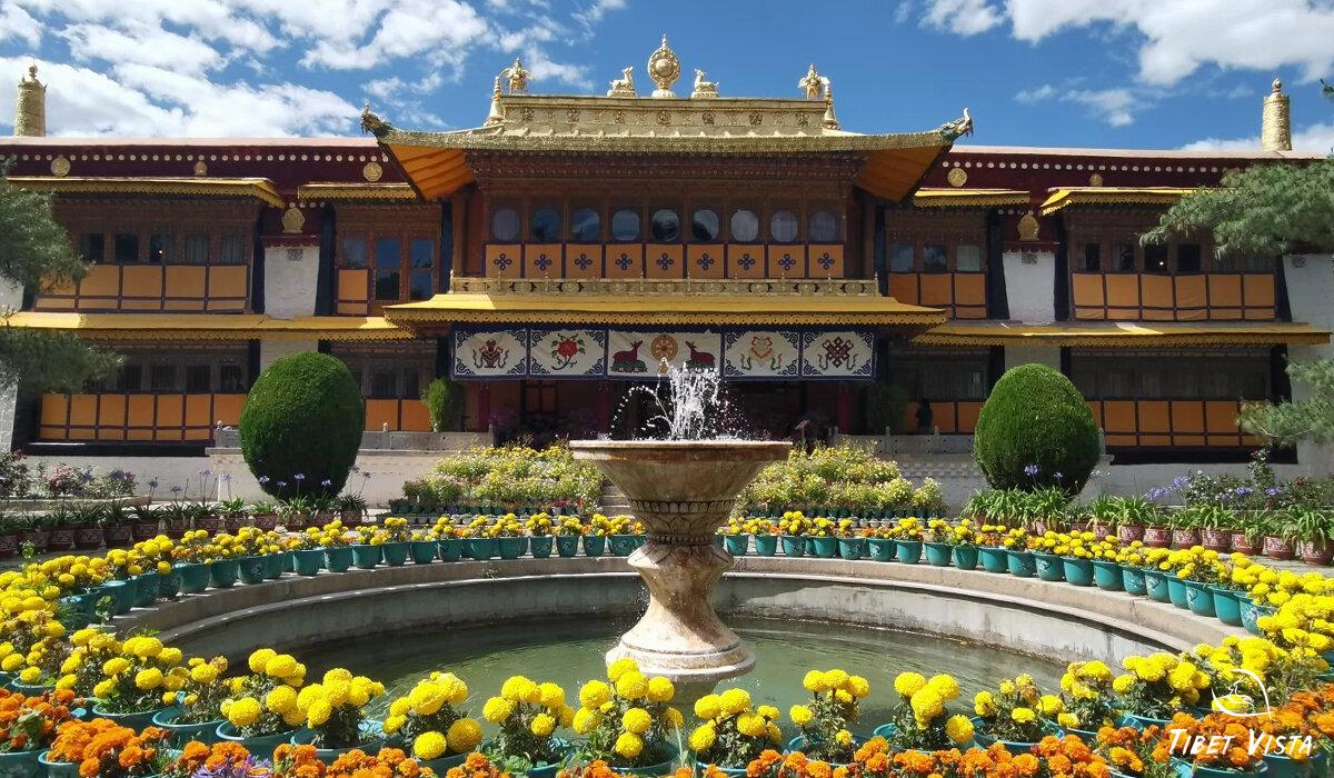 Norbulingka Tour Photos