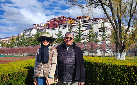 What Should I Pack for A Trip to Lhasa Considering its Weather?