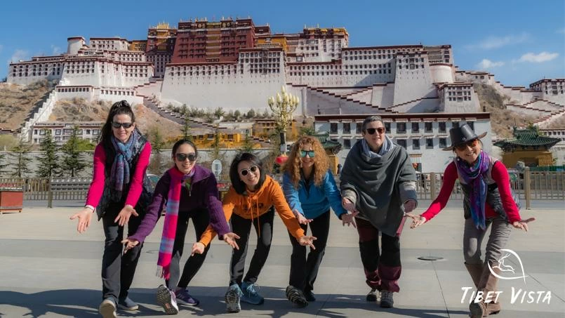 our guests visit potala palace square