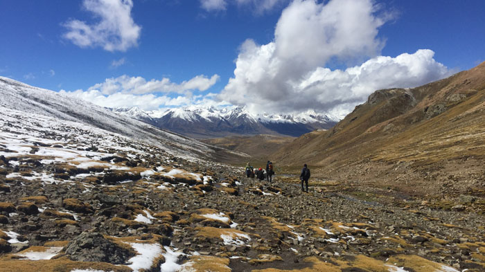 Trek from Tsurphu Monastery to Yangpachen