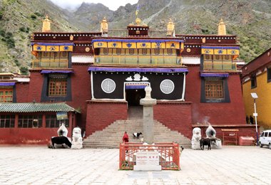 Tsurphu Monastery is the seat of the Karmapa branch of the Kagyupa order of Tibetan Buddhism. 