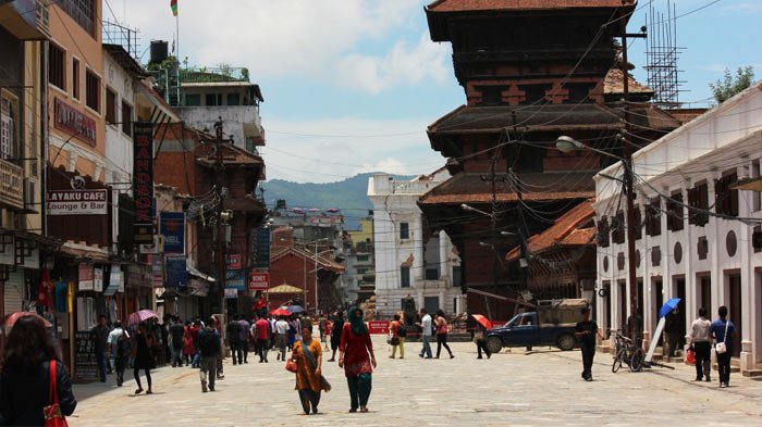 The road that leads to Kathmandu Durbar Square. 