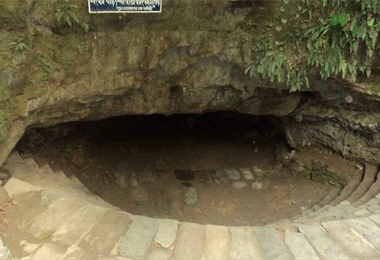 Mahendra cave