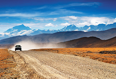 Travel overland to Kathmandu via Friendship Highway