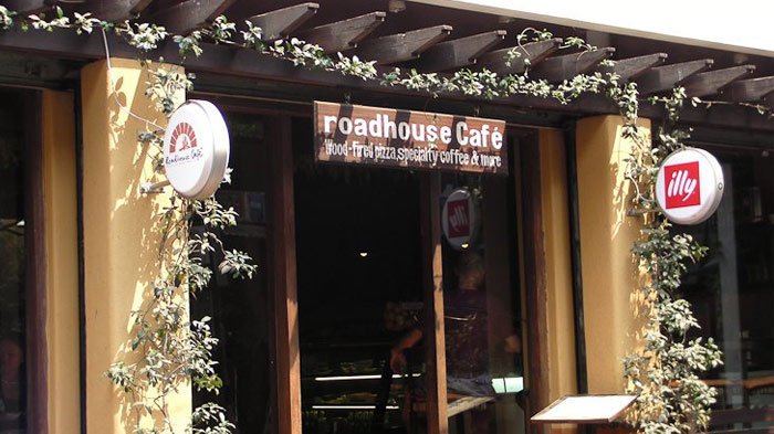 The Roadhouse Café