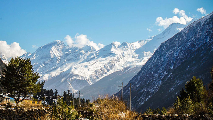  Gyirong Valley 