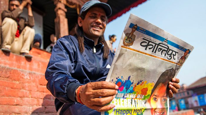 Waiting for Nepal Water Festival at Kathmandu Durbar Square