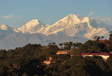 Nagarkot is a very popular tourist destination due to the amazing views of the Himalayan mountains. 