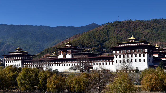  Tashichho Dzong 