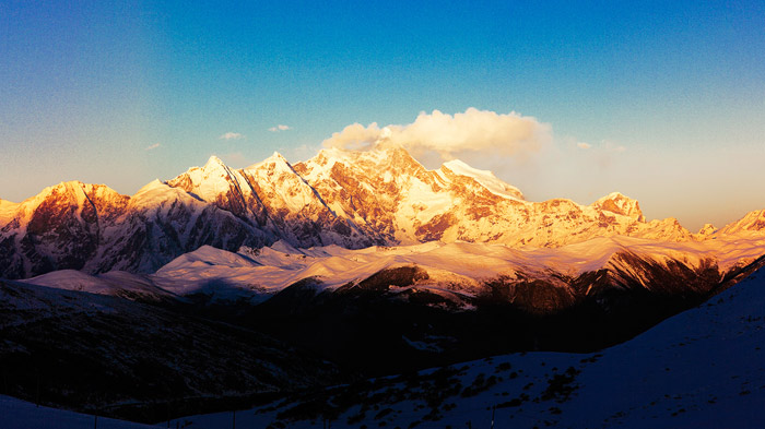 Namjagbarwa Mountain in Nyingchi