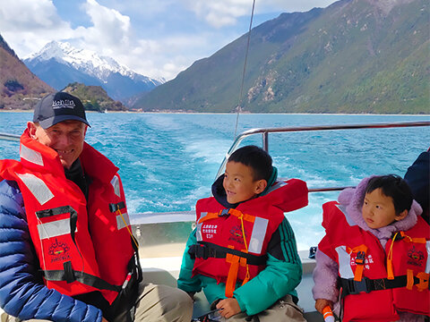 Nyingchi Lhasa to Shigatse Tour