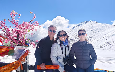 Spring in Tibet Nyingchi: Gorgeous Peach Blossoms & Mt. Namcha Barwa