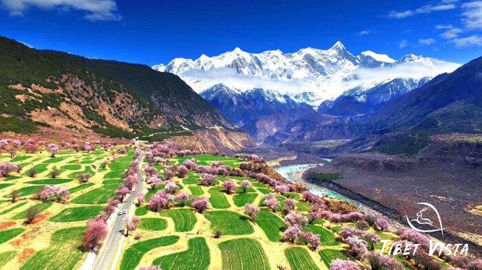 Mount Namcha Barwa in Nyingchi