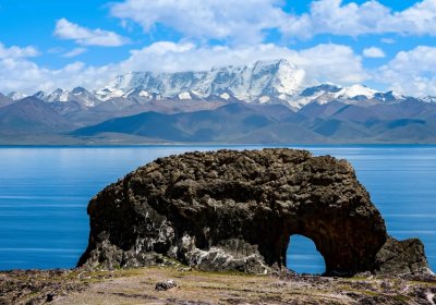 Traveler photo: The blue waters of Namtso Lake stretch across the vast Tibetan Plateau. (August 2026)