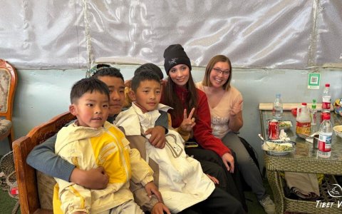 Traveler photo: Interaction with local Tibetans is a great way to learn about Tibetan culture and tradition. (February 2026)	