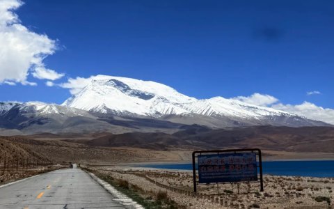 Traveler photo: The stunning view of Lake Manasarovar, the holiest lake in Tibet. (July 2026)	