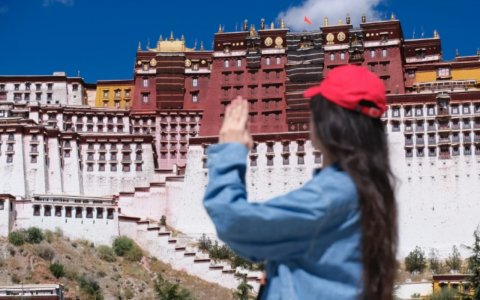Traveler photo: Though July is the rainy season in Tibet, Lhasa still enjoys many clear days, making it a great time to visit the Potala Palace. (July 2025)