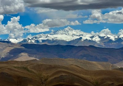 Traveler photo: From Gawula Pass, the Himalayan peaks line up from east to west, stretching across the horizon. (July 2026)