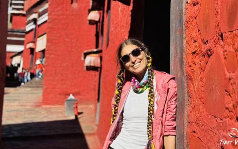 Traveler photo: Alleyway's red walls make the perfect photo backdrop every time. (Jun 2025)