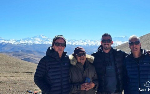 Traveler photo: The clear view of Mount Everest from Gawula pass, one of the 4 spectacular angles to admire the world's highest peak. (November 2025)	