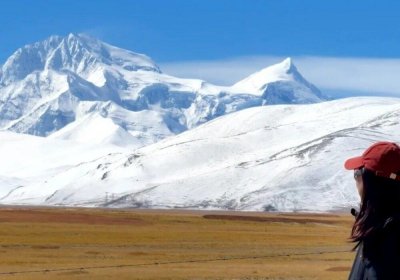 Traveler photo: November is a great time to enjoy an overland tour from Lhasa to Everest base camp to admire Himalayan peaks with clear weather. (November 2025)