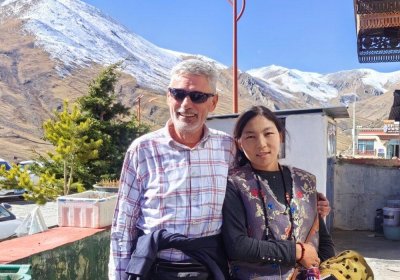 Traveler photo: Our guest's interaction with local Tibetan during a small group tour. (November 2025)