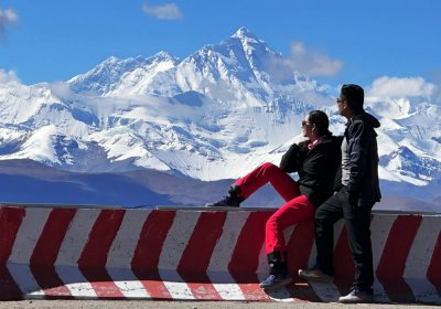 Traveler photo: A clear view of Mount Everest from Gawula Mountain Pass. (September 2026)