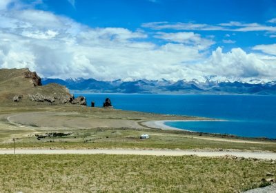Traveler photo: Breathtaking natural scenery of Namtso Lake from the northern shore. (September 2026)