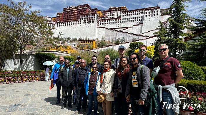 Our guests take photos with the Potala Palace before entering it