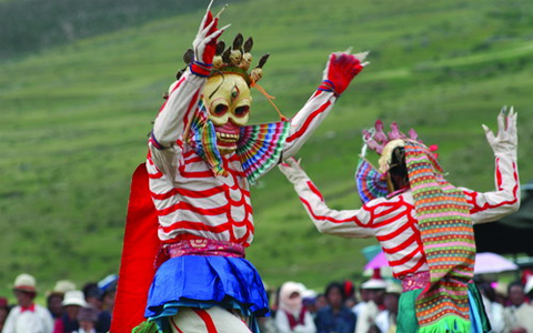 Qamo Dance - Tibetan Religious Dance