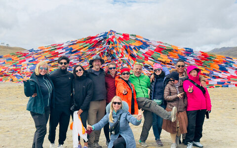 15-Day Chengdu Xining Lhasa Kathmandu Scenic Tour