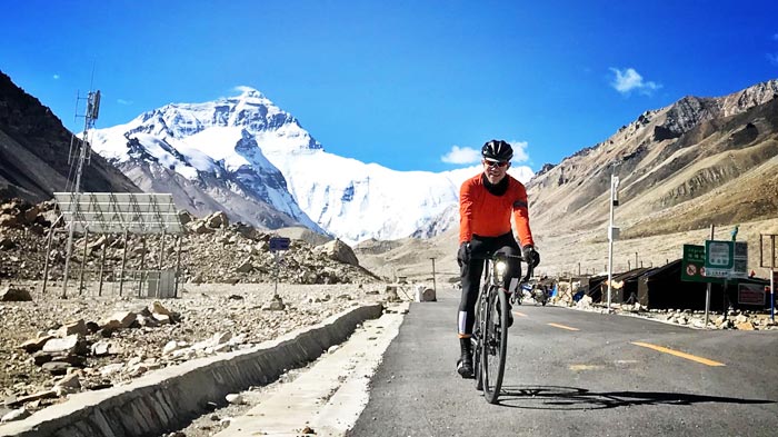 Cycling from Lhasa to EBC, Shigatse