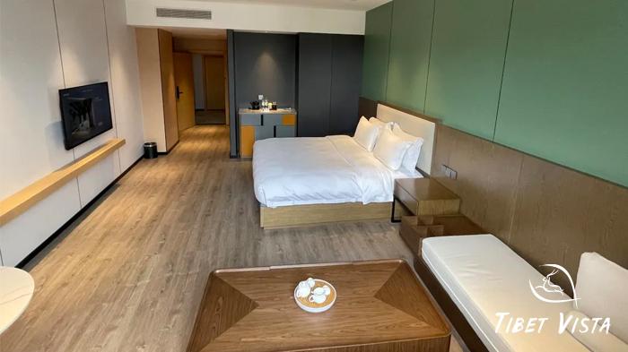Qomo Langzong Hotel in Gyirong Town