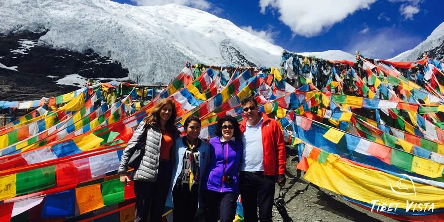Karola Glacier in Shigatse