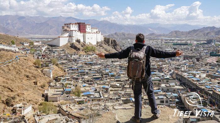 Enjoy a stunning view of the Shigatse Dzong and the old town of Shigatse