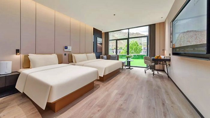 guest room design at Atour Hotel in Shigatse