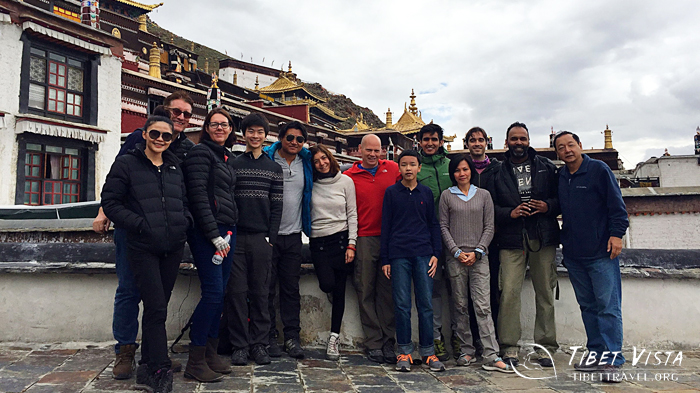 Small Group Tour in Tashilhunpo Monastery