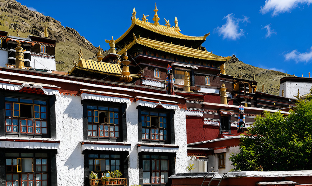 Golden Roof of Tashilhunpo Monastery