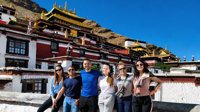 Visit Tashilhunpo Monastery