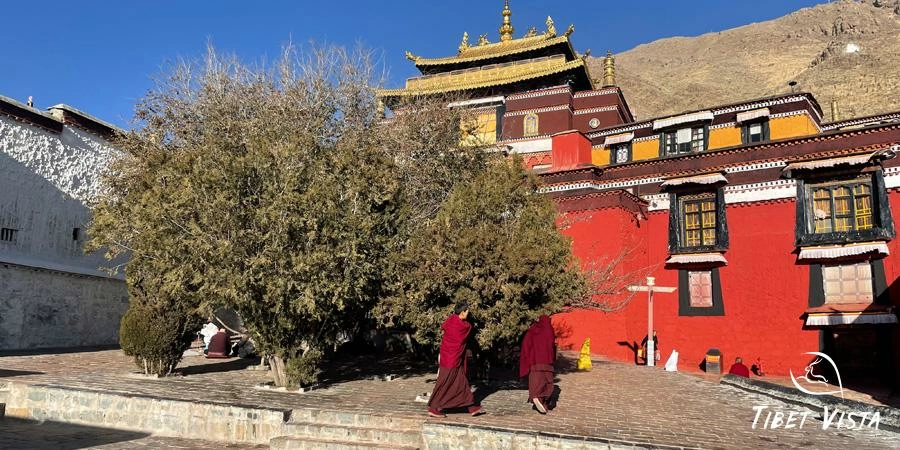 Tashilunpo Monastery in Shigatse