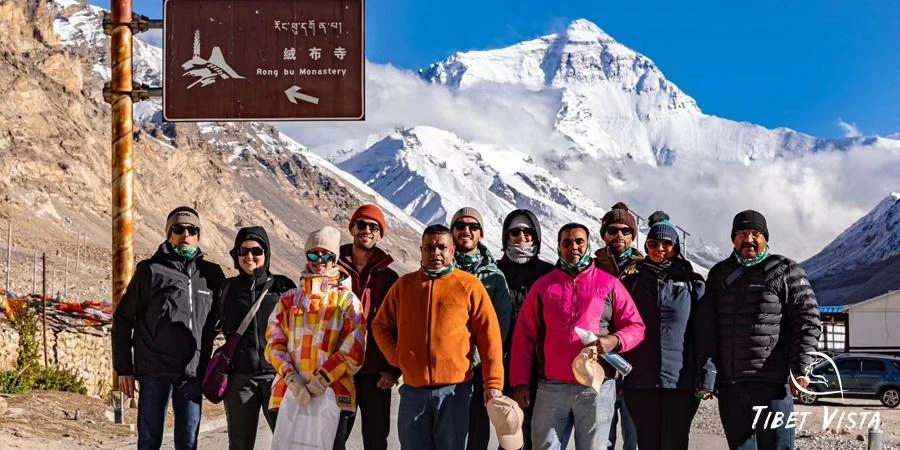 Tibet Everest Base Camp in Shigatse