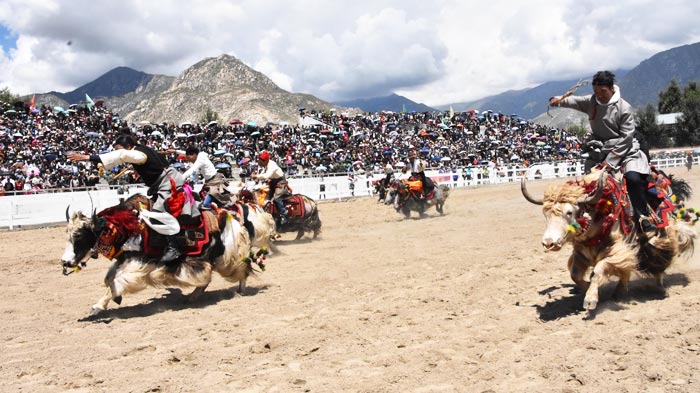 Dharma Festival in Shigatse