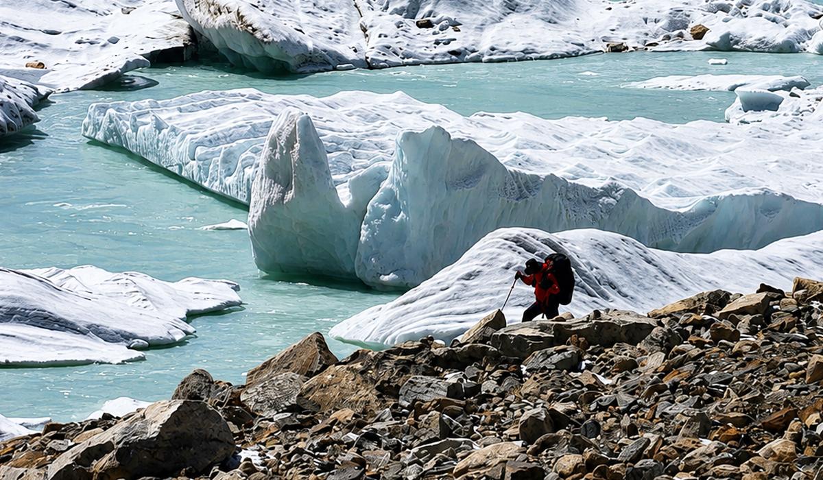 Mount Shishapangma Trek